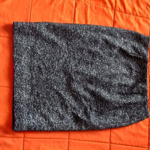 Ann Taylor Womens Skirt Size 0P Fully Lined Career Office Black and gray color - Picture 2 of 5